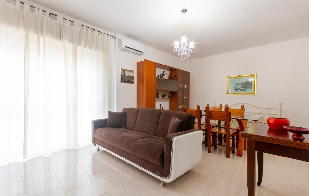 Lovely Apartment In Carovigno With Kitchen Εξωτερικό φωτογραφία